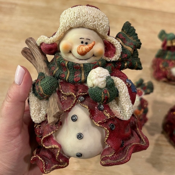 Vintage 90s Hallmark Don Mechanic Snow Folk Figurines, Set of 4 Collectible - Picture 11 of 12